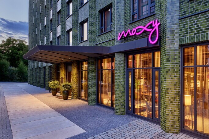Receptionist (m/f/d), 1. image