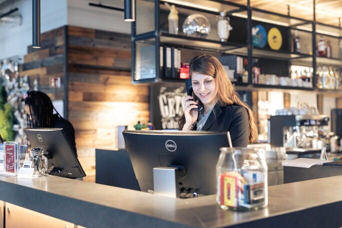 Receptionist (m/f/d), 3. image